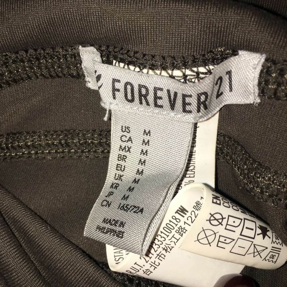New f21 OLIVE GREEN LEGGINGS